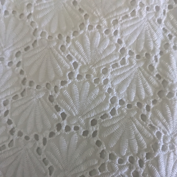 Lilly Pulitzer Marii White Eyelet Skort seashell size 4 - Picture 3 of 6